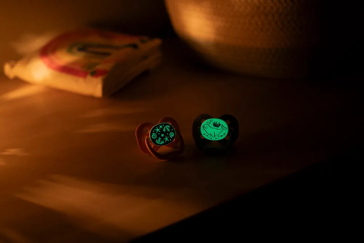 Dr. Brown’s™ Advantage™ Pacifiers, Glow in the Dark, Coral Ocean, 2 Pack